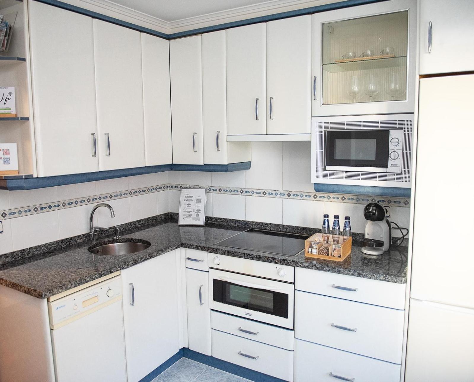 Monzubi Etxi Apartment Гуерника и Луно Екстериор снимка